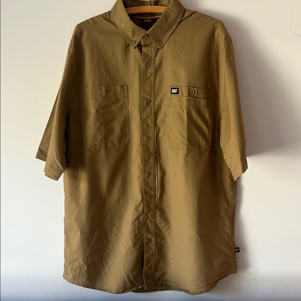 Caterpillar Men's Tan Short Sleeve Shirt
